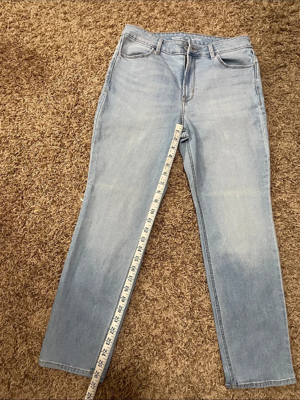 Old Navy  High-Rise Wow Straight Jeans - Picture 5 of 6